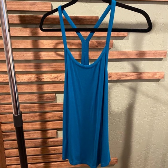 Zyia blue Daphne tank - Picture 4 of 5